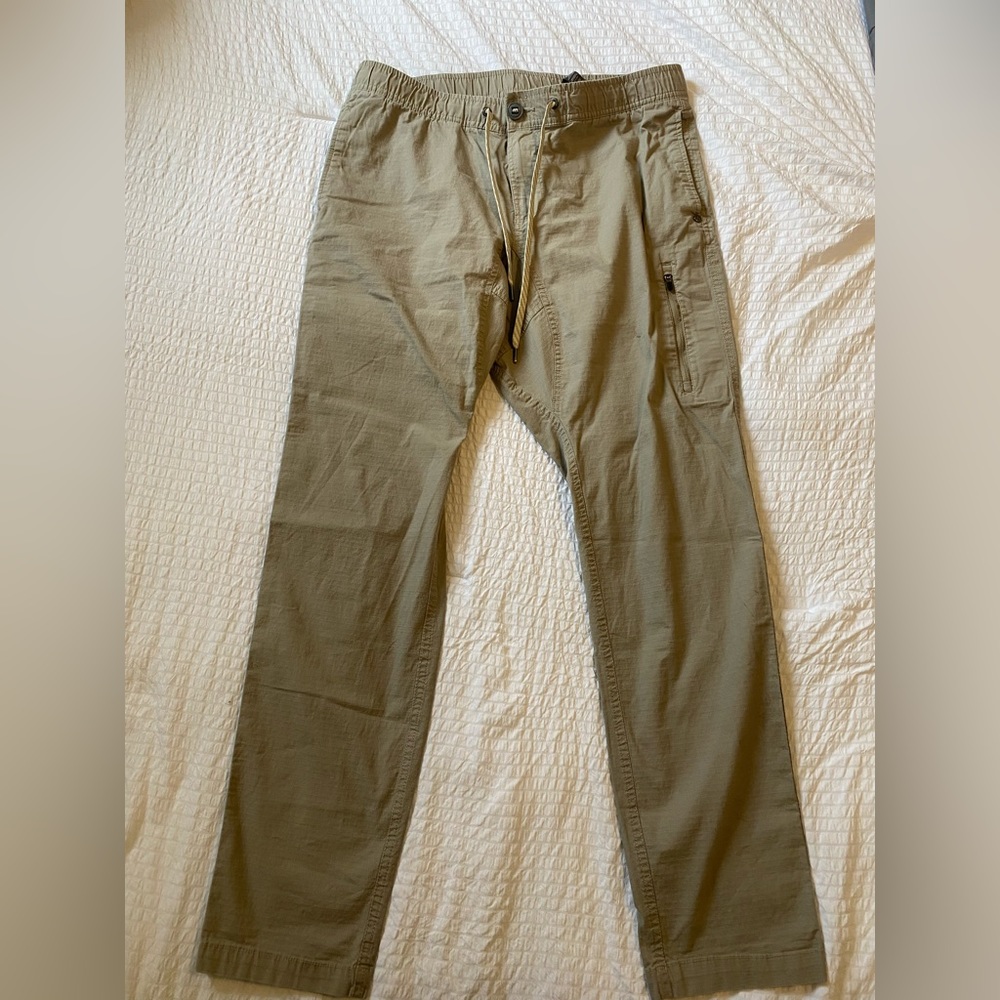 Vuori pants. Tan